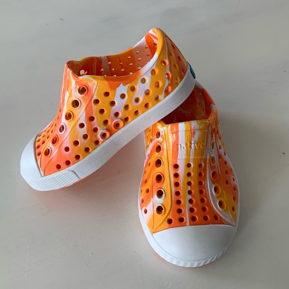 Kids Native Shoes - Picture 1 of 6